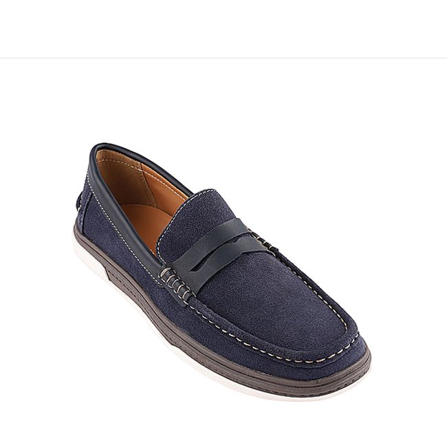 DerainInNavy_Antton_Co_9TO9Online (1).jpg