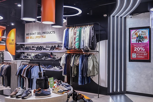 store opening 9to9 Bandung1.jpg